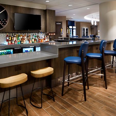 The Lodge At Duke Medical Center Дърам Екстериор снимка