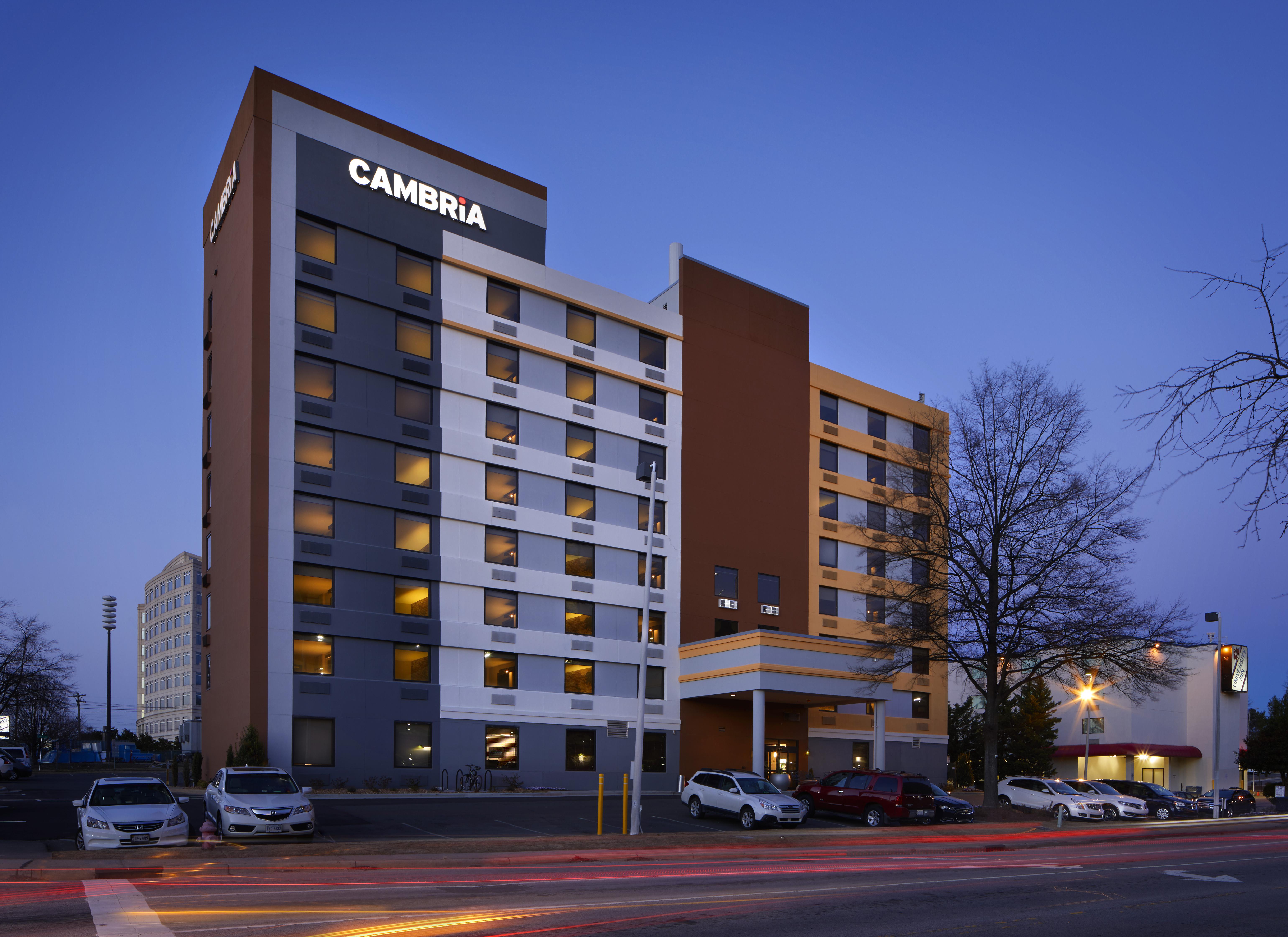 The Lodge At Duke Medical Center Дърам Екстериор снимка